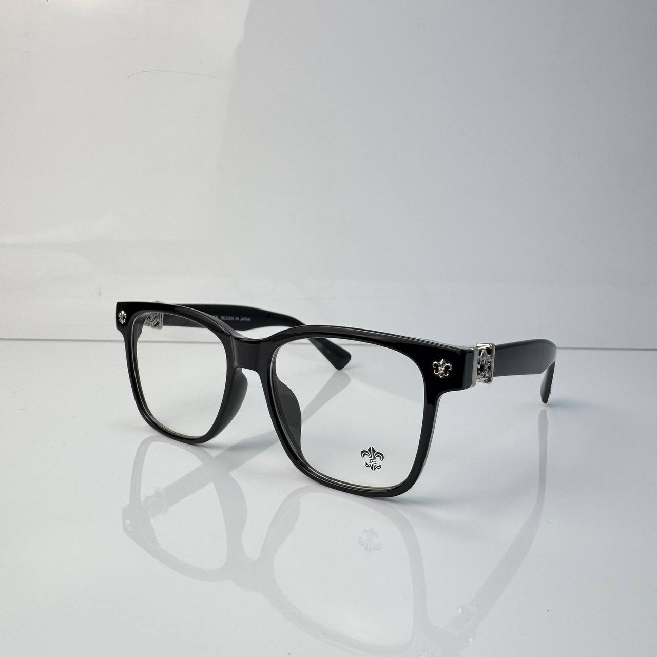 Chrome hearts