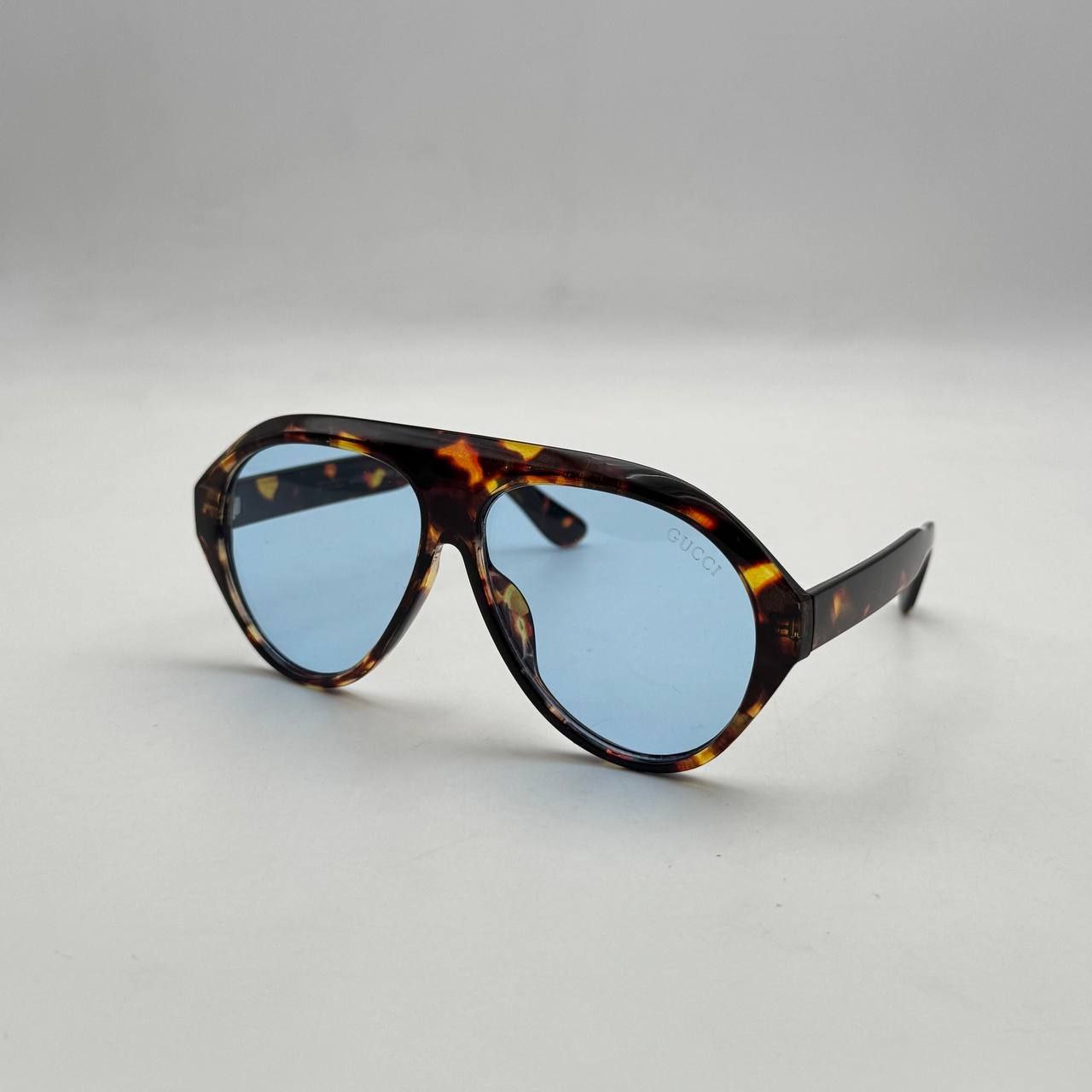 Gg-Aviator