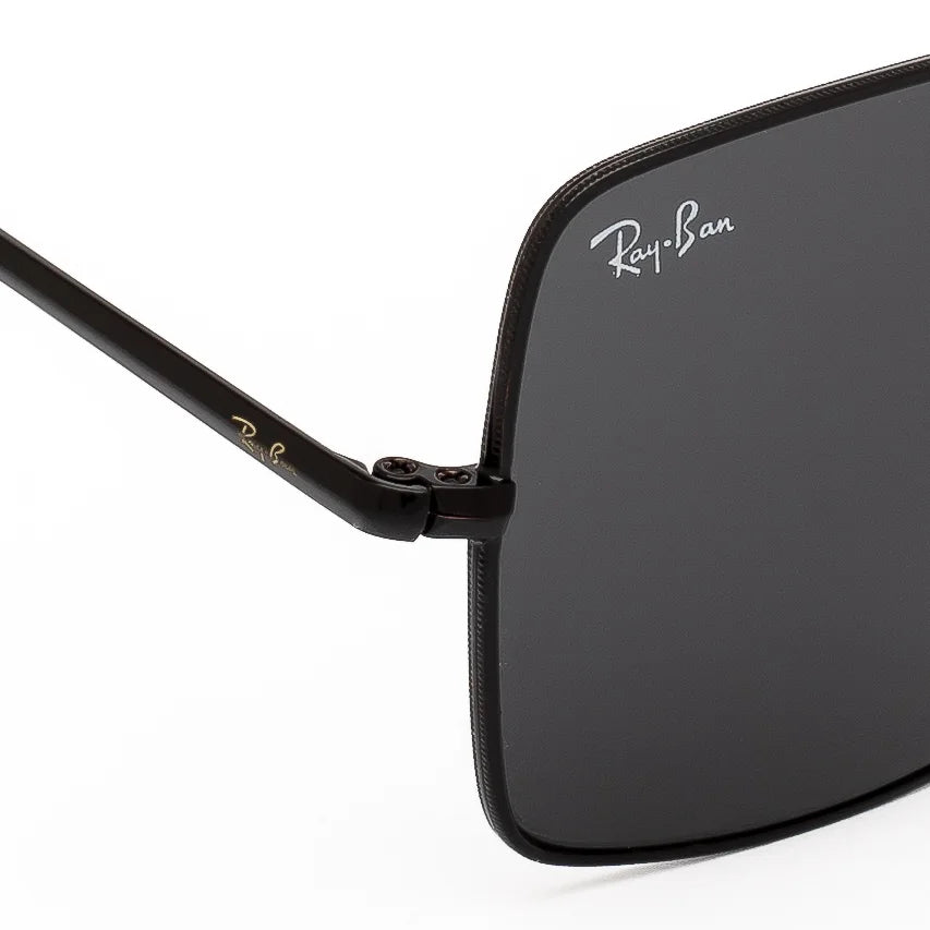 Ray-Ban Unisex Black Square Sunglasses – Bold Look with UV Protection